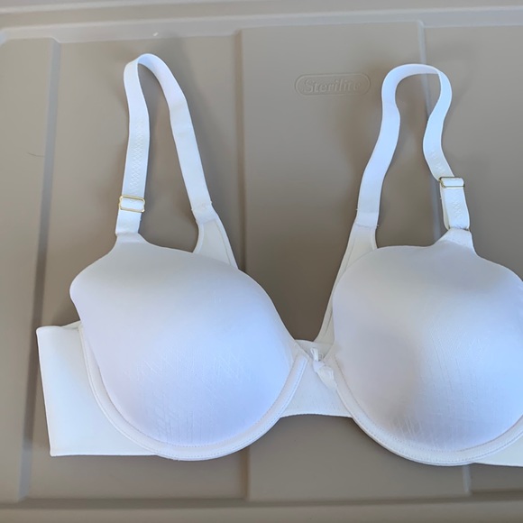 wire under bra